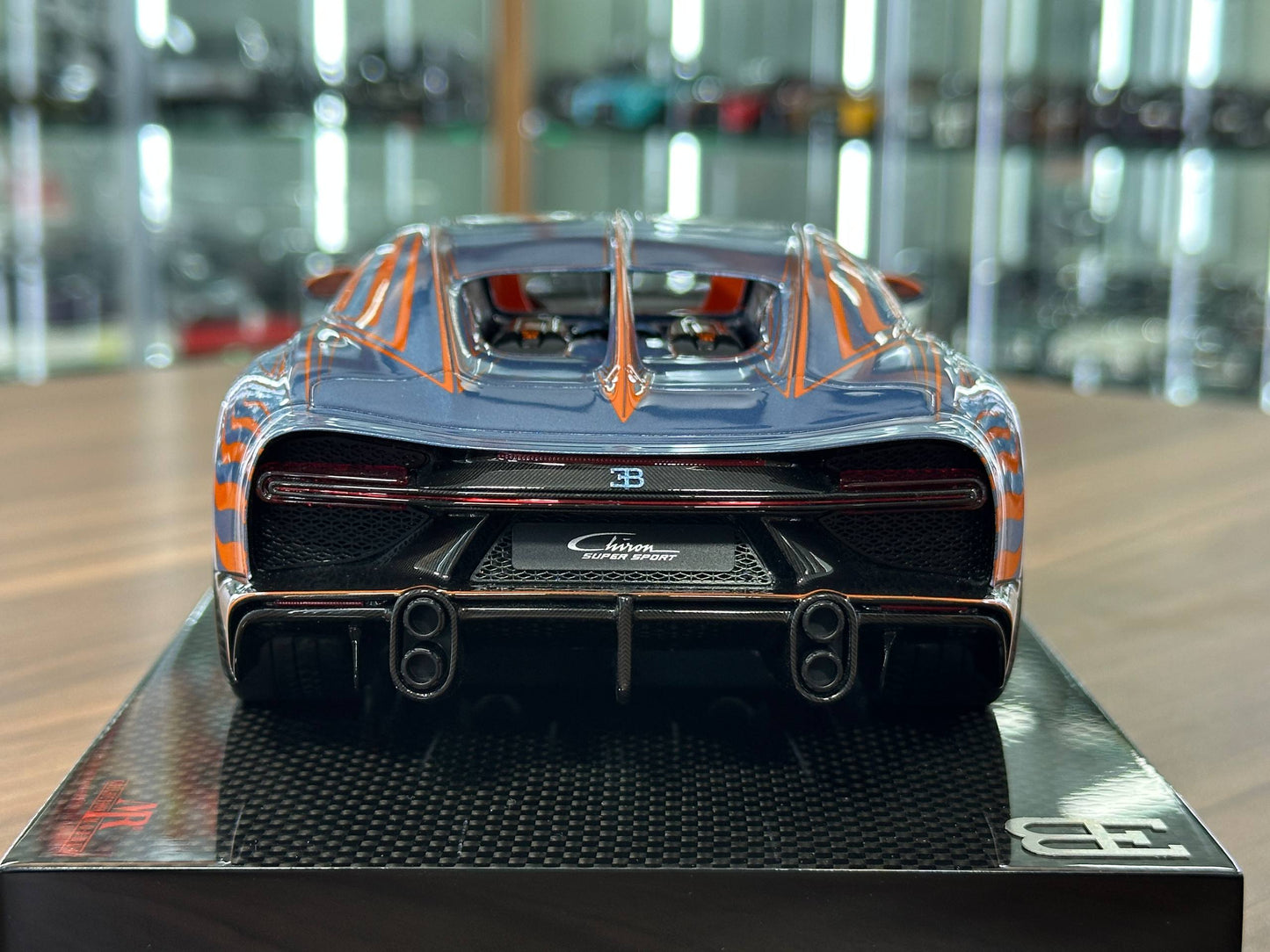 1/18 Resin Bugatti Chiron Super Sport – MR Collection (Zebra Paint, Limited 99 pcs)
