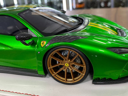 🚨Ferrari F8 N-Largo Novitec – Metallic Green / Gold Stripes - Limited 99 pcs