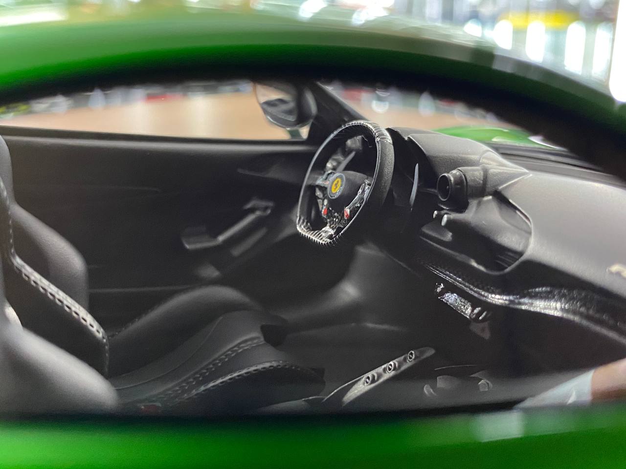 🚨Ferrari F8 N-Largo Novitec – Metallic Green / Gold Stripes - Limited 99 pcs
