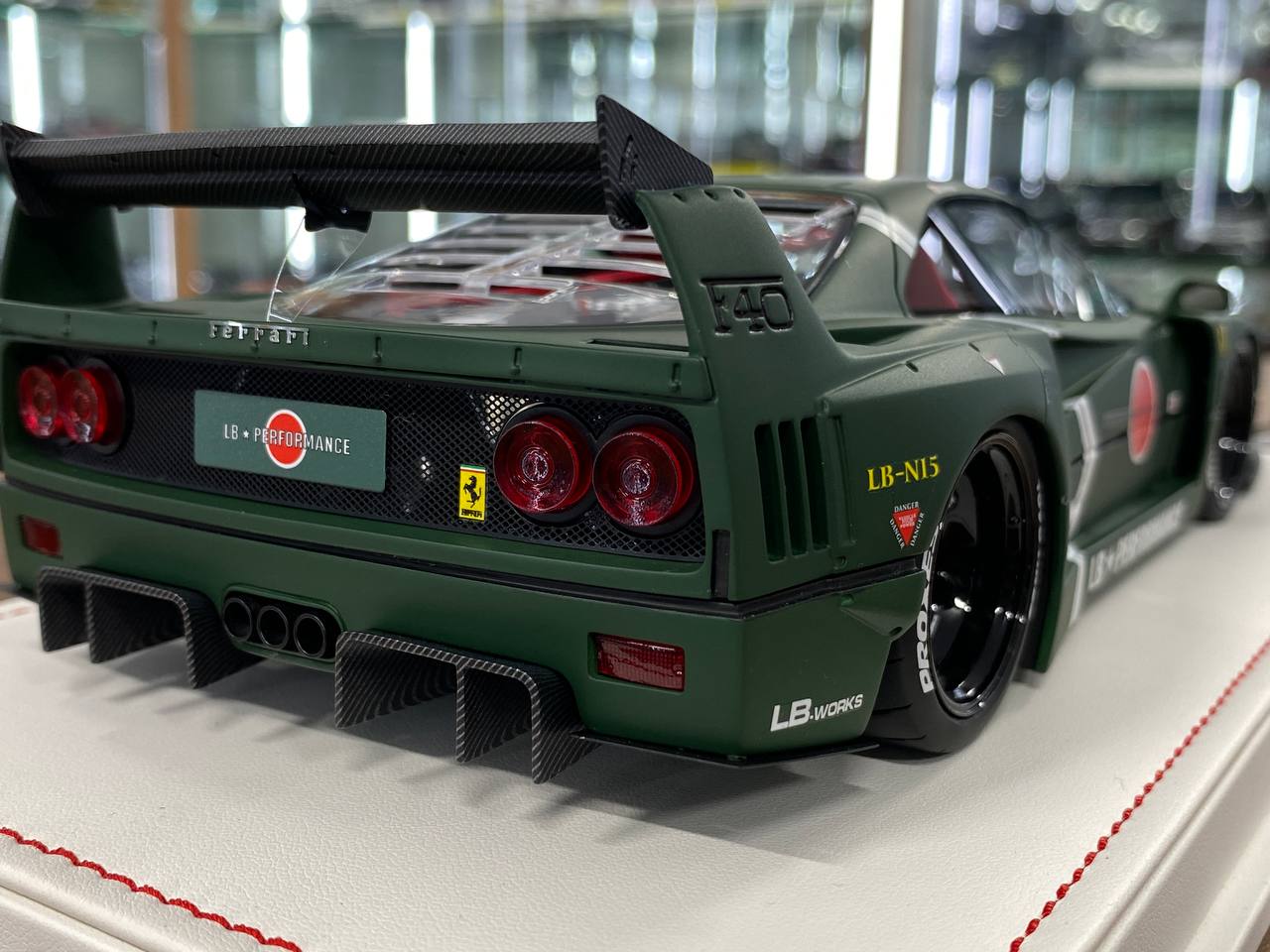 🚨1/18 Resin Ferrari F40 LB Works – Fighter Green - IVY Merit Models - Limited 69 pcs