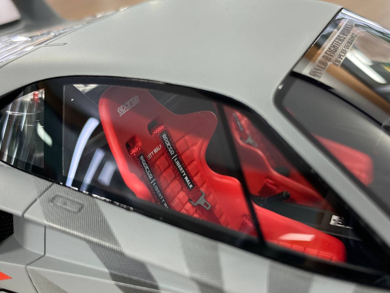 🚨1/18 Resin Ferrari F40 LB Works – Fighter Grey - IVY Merit Models - Limited to 69 pcs