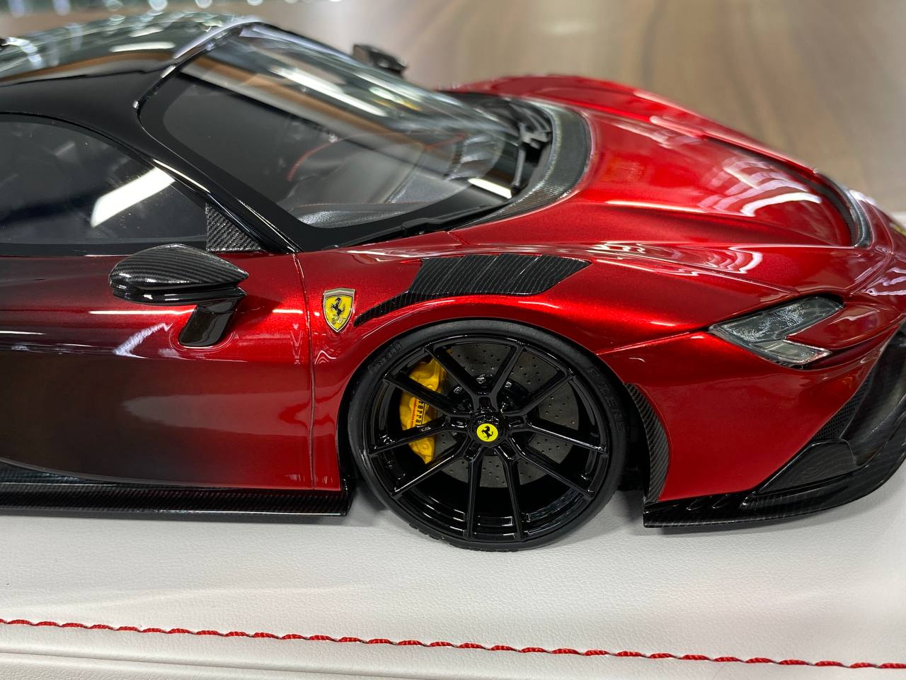 🚨1/18 Resin Ferrari SF90 Stradale – Red / Black - Ivy Merit Models - Limited to 99 pcs