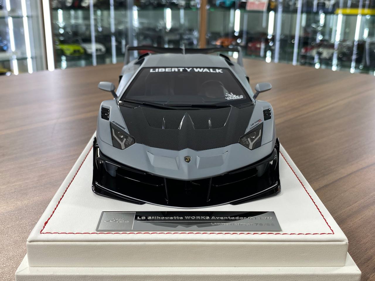 🚨1/18 Resin Lamborghini AVENTADOR GT EVO LB-Works – Fighter Grey -  Limited to 88 pcs