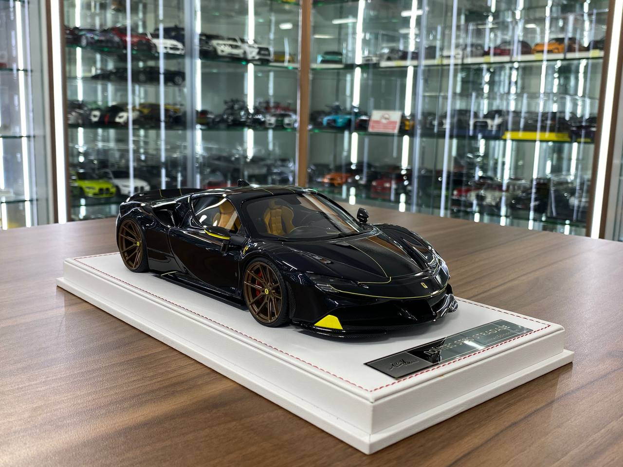 🚨1/18 Resin Ferrari SF90 Stradale – Black - IVY Merit Models - Limited to 99 pcs