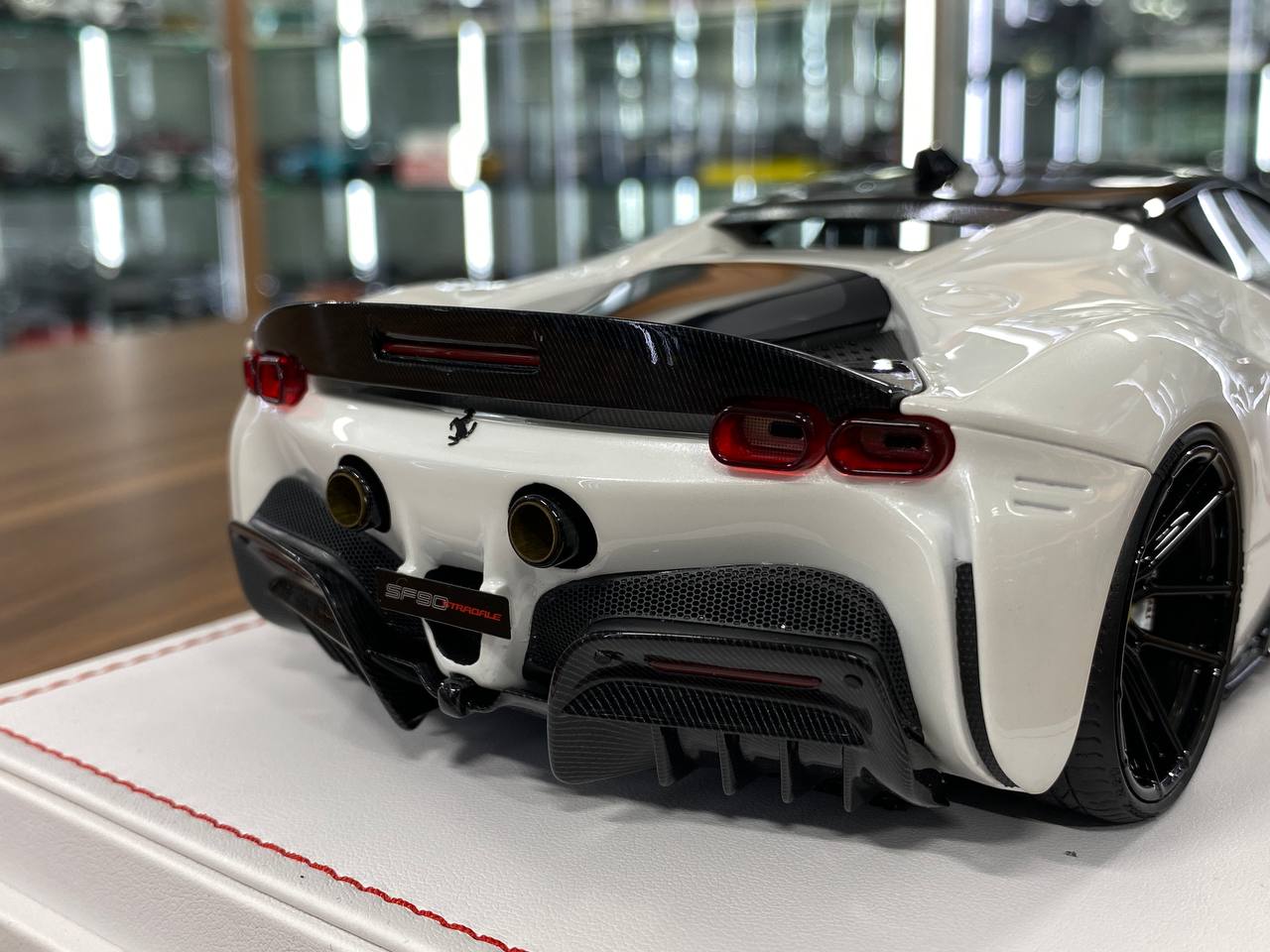 🚨1/18 Resin Ferrari SF90 Stradale – Pearl White (Exclusive Version) - Limited to 88 pcs