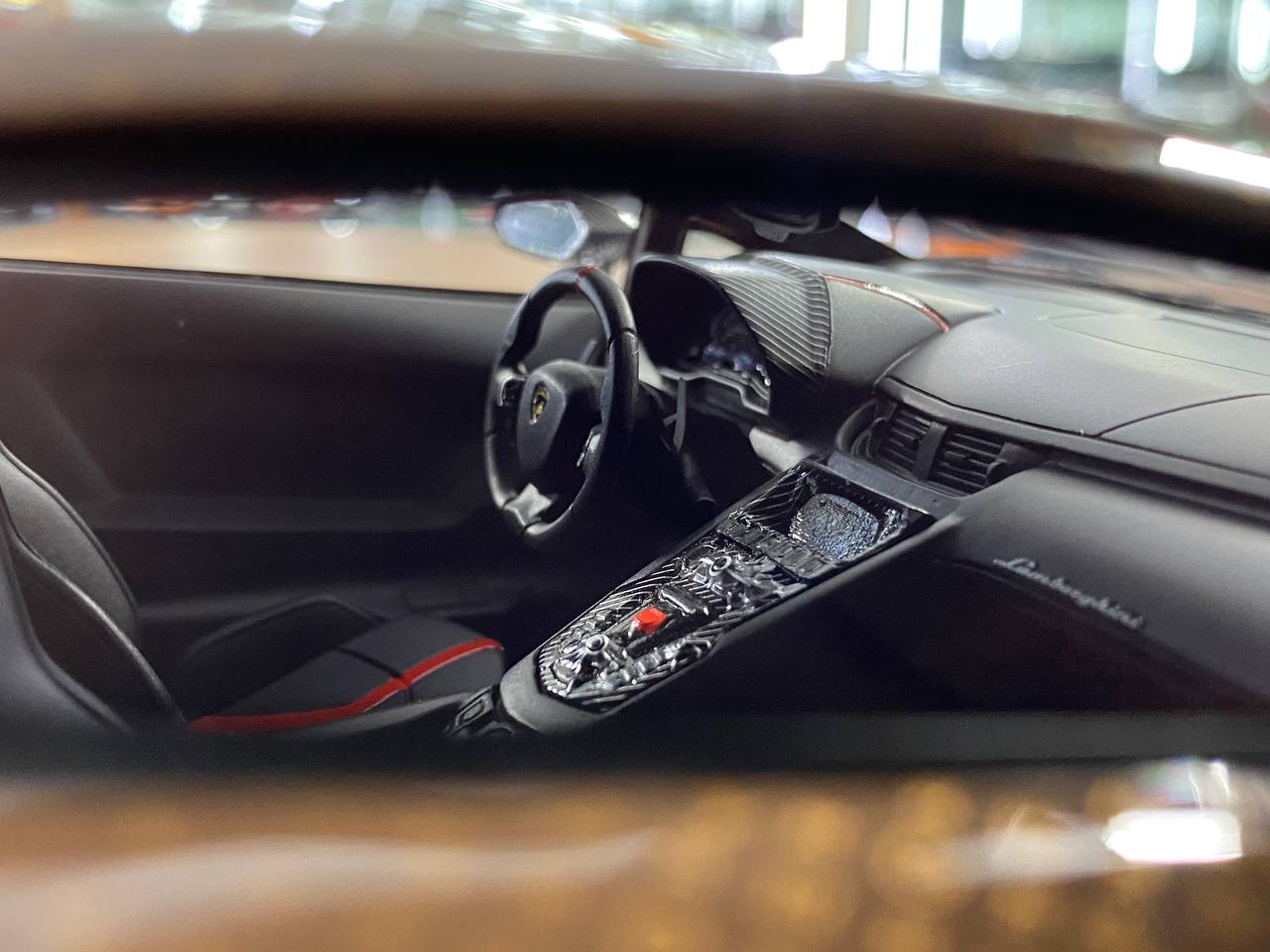 🚨1/18 Resin Lamborghini AVENTADOR SVJ – LV Decal Brown - Limited to 30 pcs