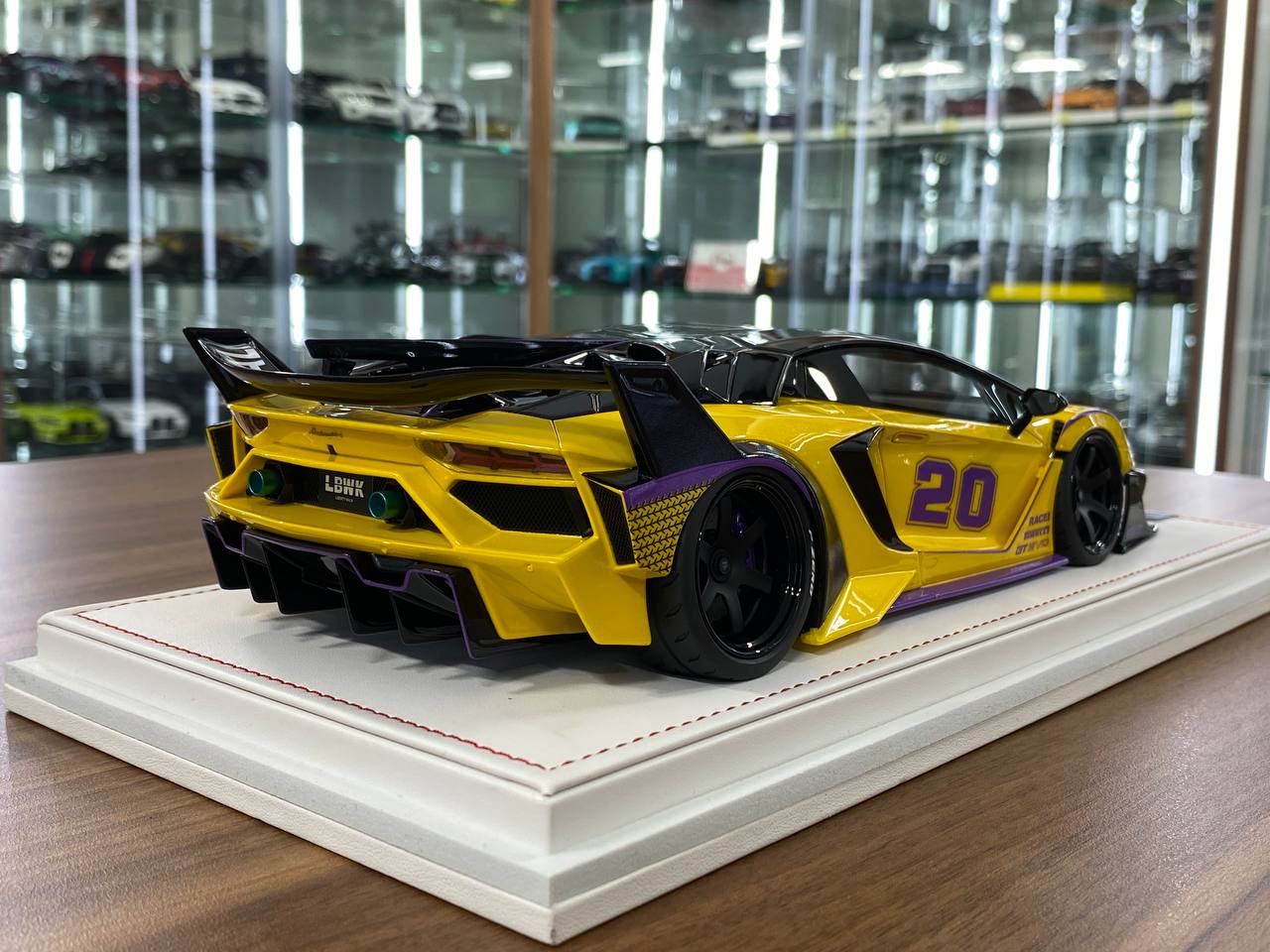 🚨1/18 Resin Lamborghini AVENTADOR GT EVO LB-Works #20 – Yellow - Ltd. 99 pcs