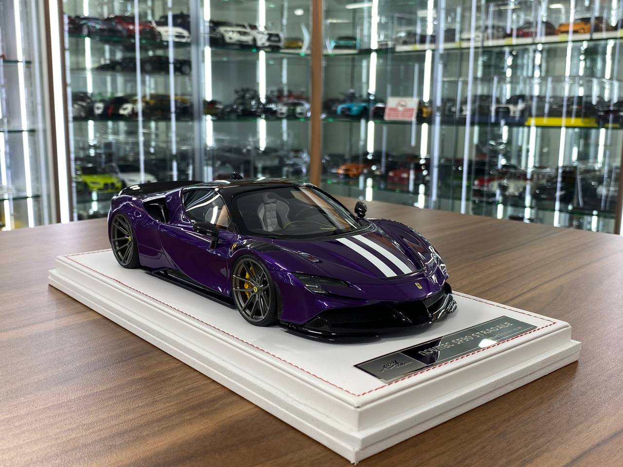 🚨Ferrari SF90 Stradale 1:18 Resin Model – Violet Hong Kong | IVY Merit Models (Limited 99 pcs – Dubai Collectors)