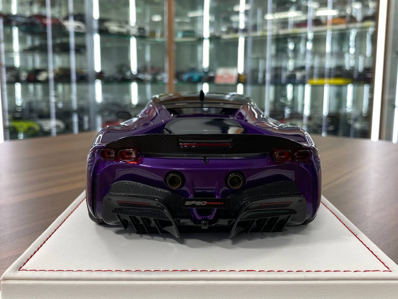 🚨Ferrari SF90 Stradale 1:18 Resin Model – Violet Hong Kong | IVY Merit Models (Limited 99 pcs – Dubai Collectors)
