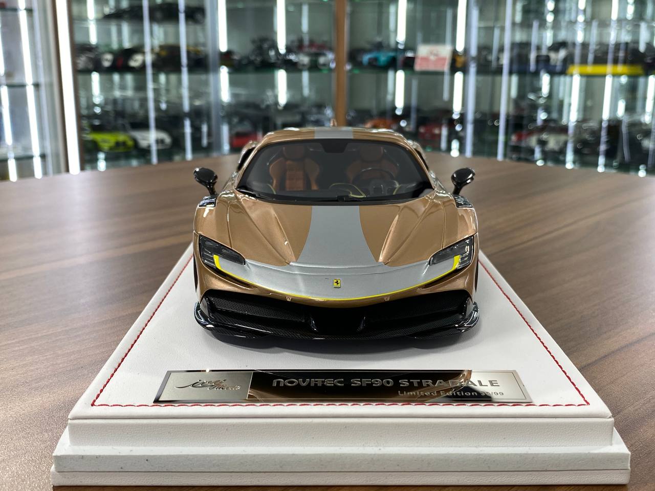 1:18 Resin Model IVY Merit Models Ferrari SF90 Stradale – Limited 99 pcs (Dubai Collectors)