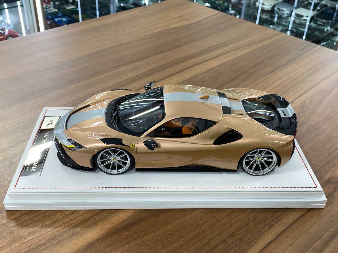 1:18 Resin Model IVY Merit Models Ferrari SF90 Stradale – Limited 99 pcs (Dubai Collectors)