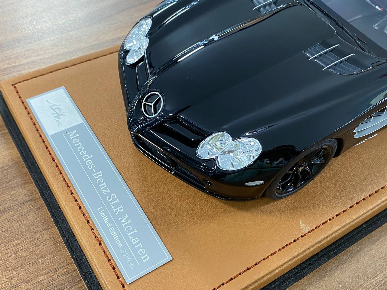 1:18 Resin Model IVY Merit Models Mercedes Benz SLR McLaren – Limited 66 pcs (Dubai Collectors)