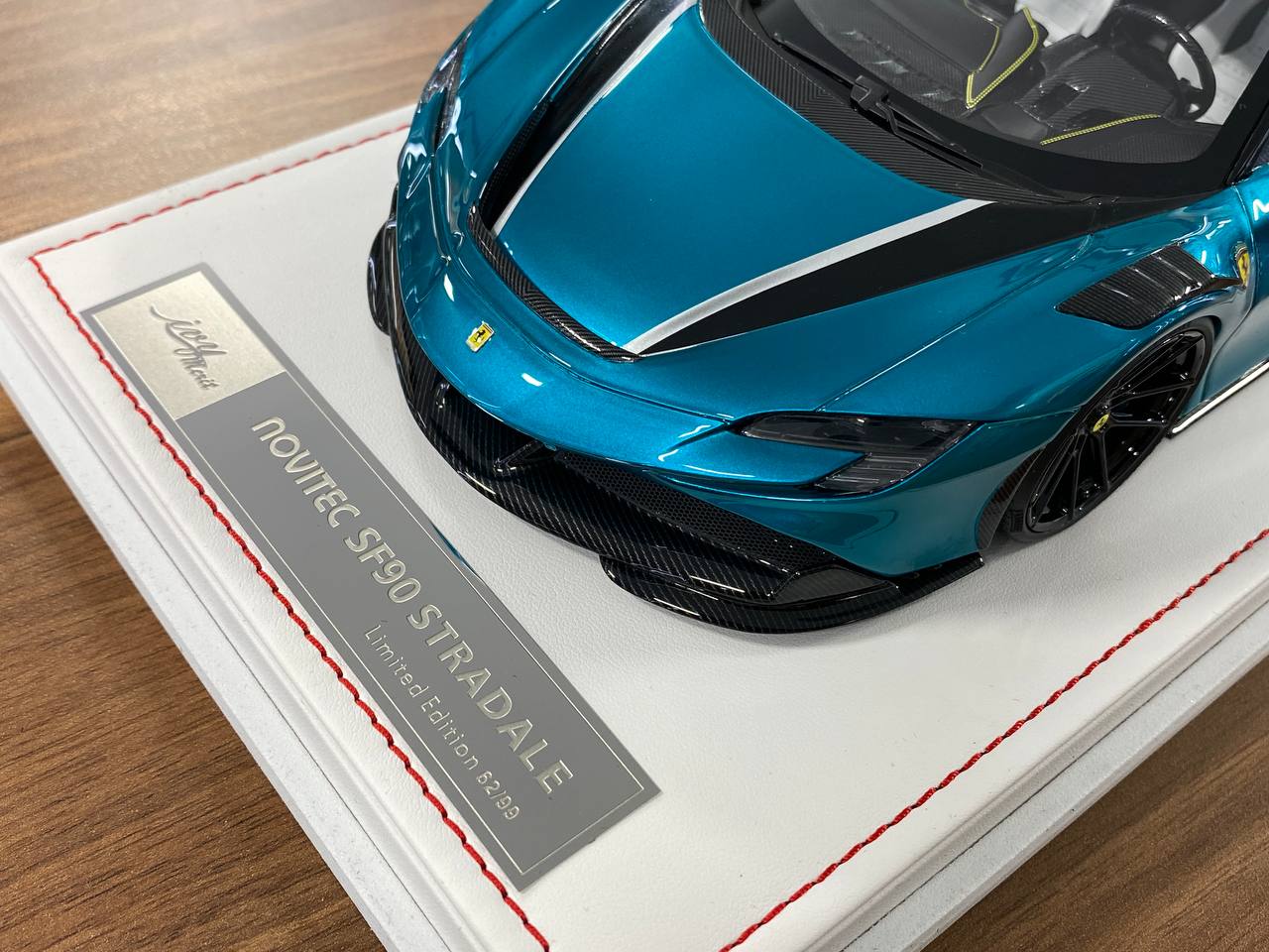 1:18 Resin Model IVY Merit Ferrari SF90 Stradale chrome blue – Limited 99 pcs