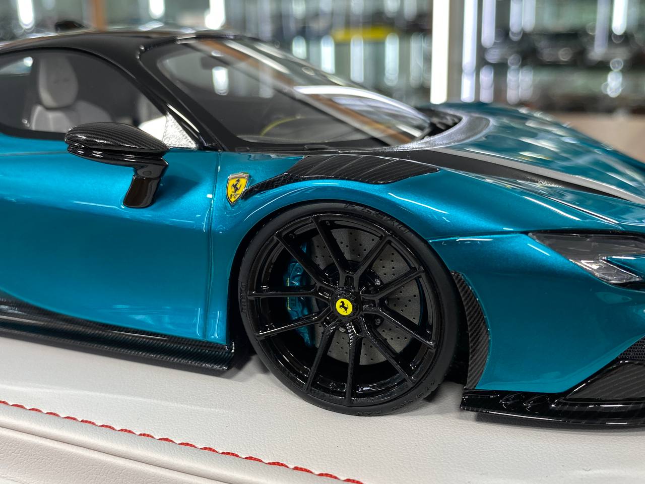 1:18 Resin Model IVY Merit Ferrari SF90 Stradale chrome blue – Limited 99 pcs