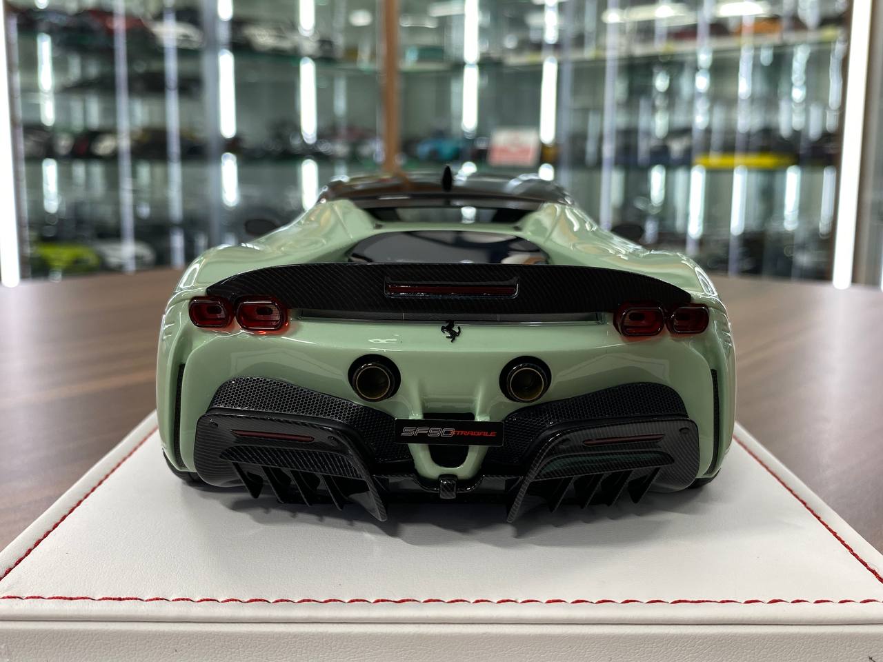 Ferrari SF90 Stradale 1:18 Resin Model – Light Green | IVY Merit Models (Limited 66 pcs – Dubai Collectors)