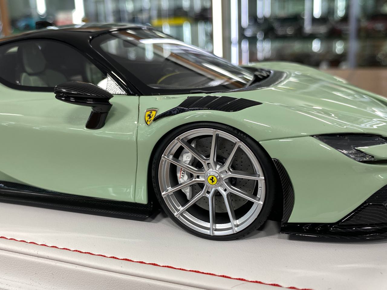 Ferrari SF90 Stradale 1:18 Resin Model – Light Green | IVY Merit Models (Limited 66 pcs – Dubai Collectors)