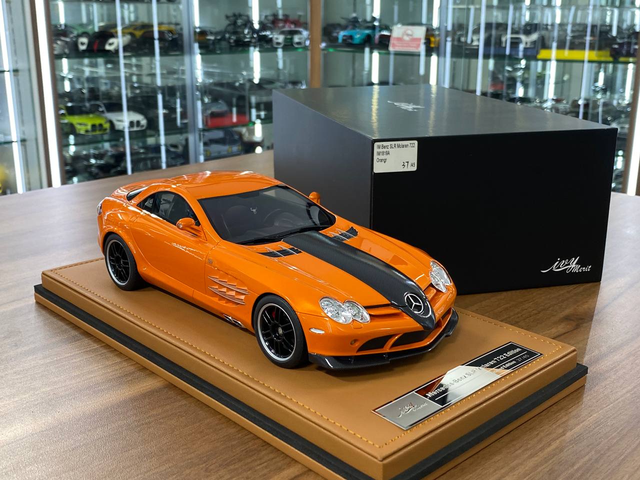 1:18 Resin Model  Mercedes-Benz SLR McLaren 722 Edition – Orange | IVY Merit Models (Limited 45 pcs – Dubai Collectors)