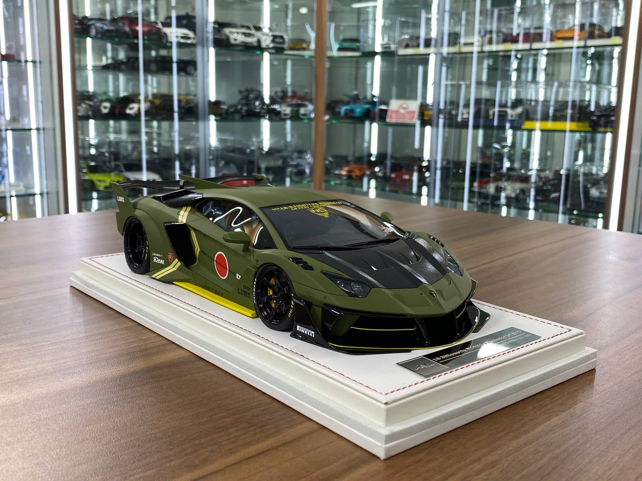 1:18 Resin Model Lamborghini Aventador GT EVO LB-Works #20  – Fighter Green | IVY Merit Models (Limited 99 pcs – Dubai Collectors)