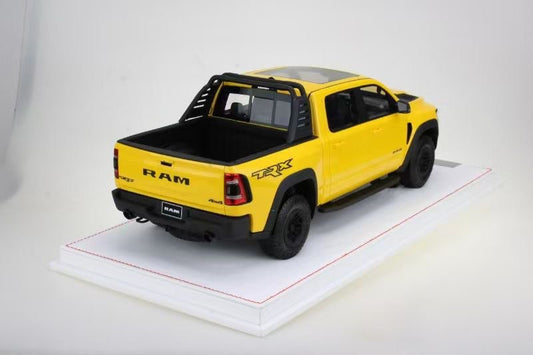 Exclusive 1/18 Dodge Ram TRX 1500 [Yellow] – Limited Edition (40 pcs)