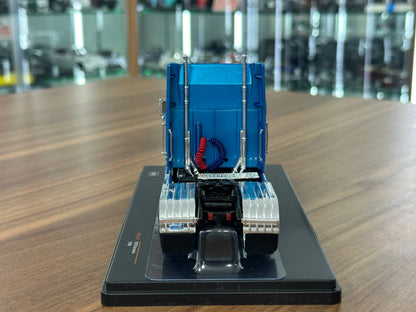 ixo Models Ford Aeromax 1990 – Blue – 1:43 Diecast Model