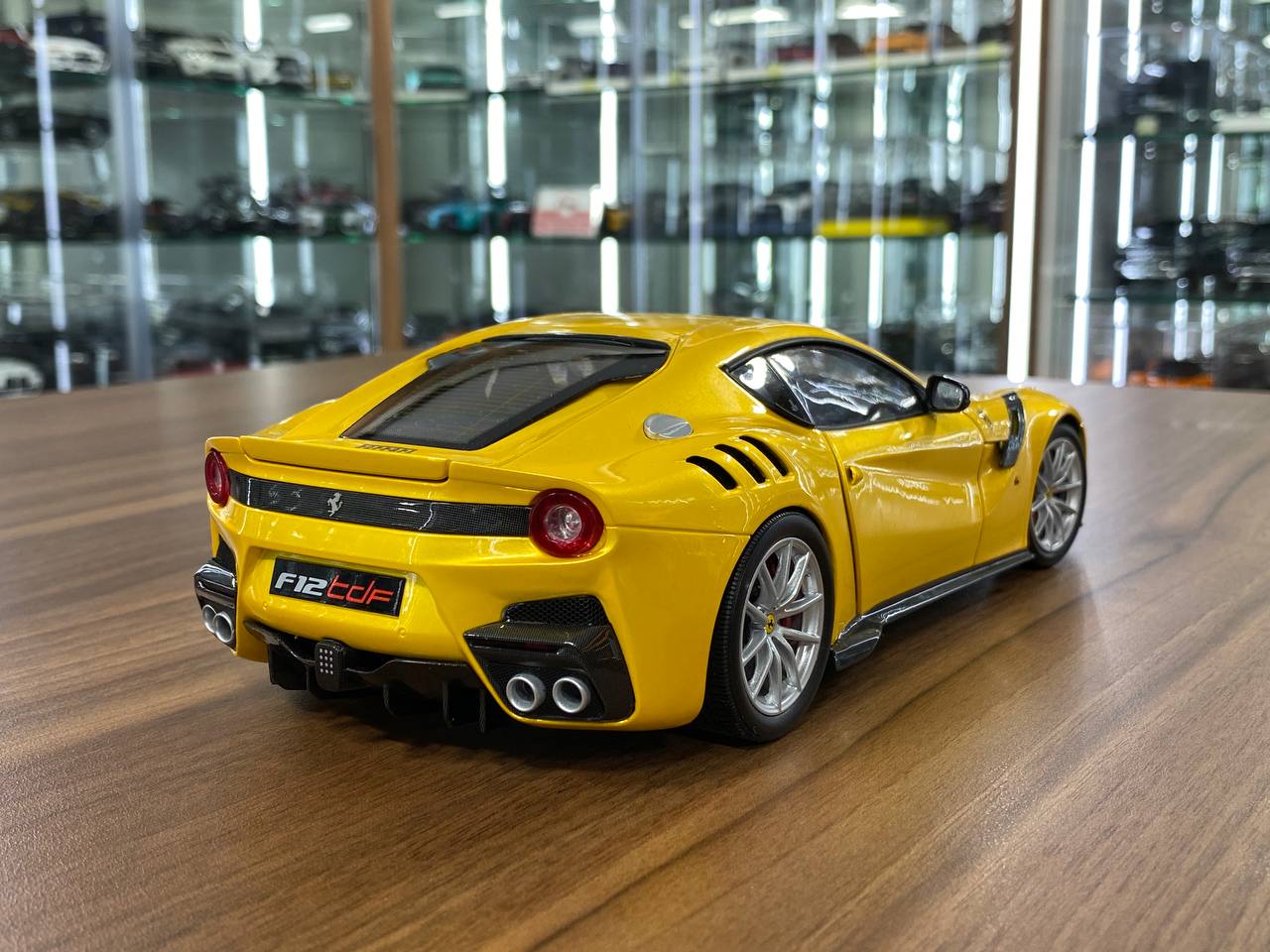 1:18 Diecast Model BBR Collection Model Ferrari F12 TDF – Giallo Tristrato Italy (Limited Edition – Dubai Collectors)