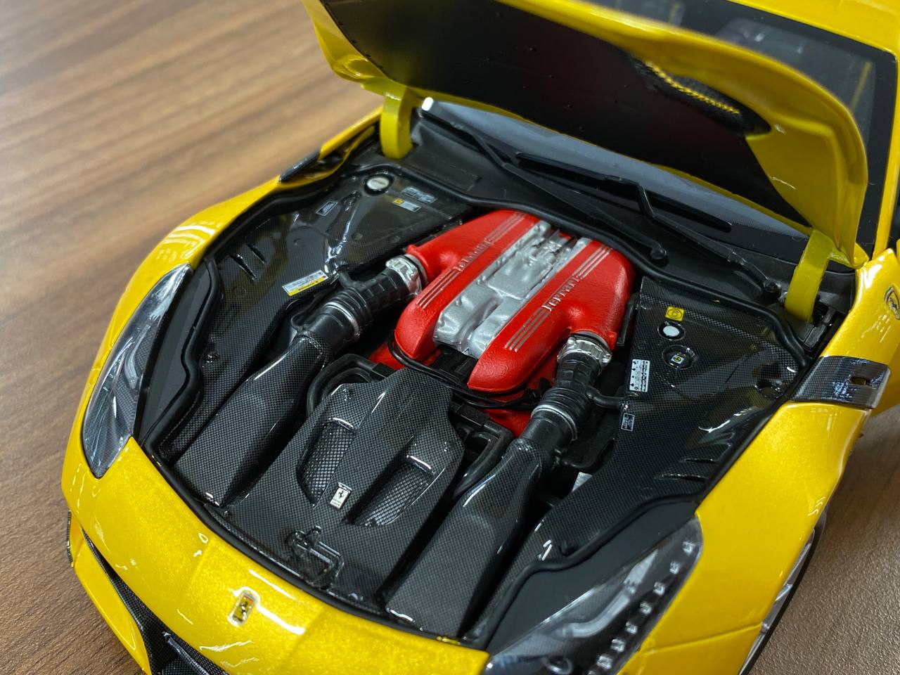 1:18 Diecast Model BBR Collection Model Ferrari F12 TDF – Giallo Tristrato Italy (Limited Edition – Dubai Collectors)