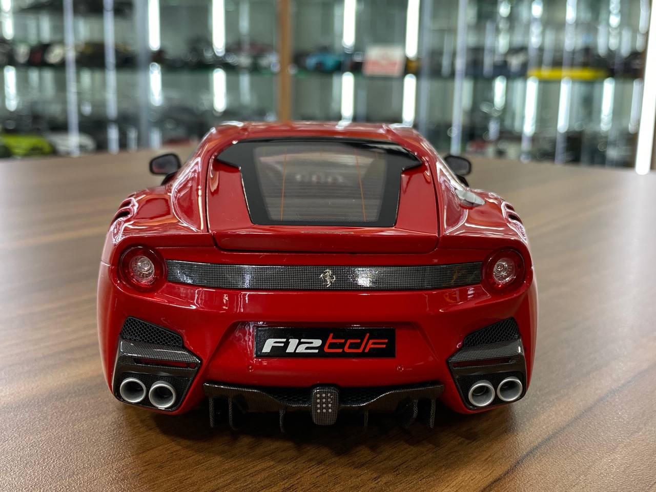 1:18 Diecast Model BBR Collection Model Ferrari F12 TDF – Rosso Corsa 322 (Limited Edition – Dubai Collectors)