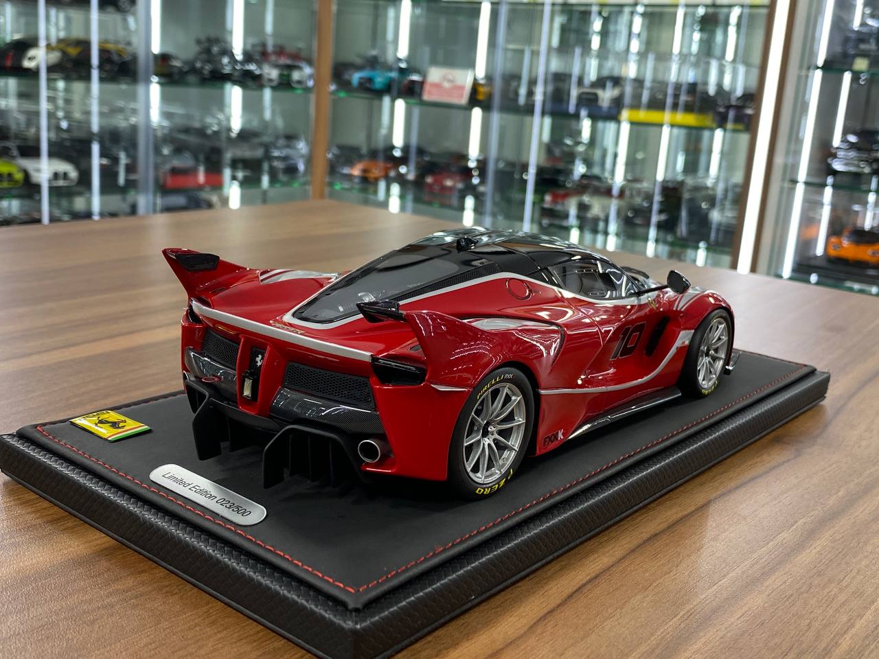 1:18 Resin Model BBR Collection Model Ferrari FXX K Abu Dhabi 2014 #10 – Red (Limited 500 pcs – Dubai Collectors)