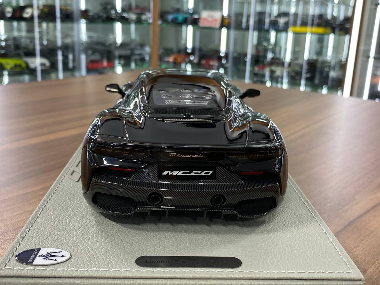 1:18 Resin Model BBR Collection Model Maserati MC20 2020 Special Edition – Nero Enigma (Limited 50 pcs – Dubai Collectors)