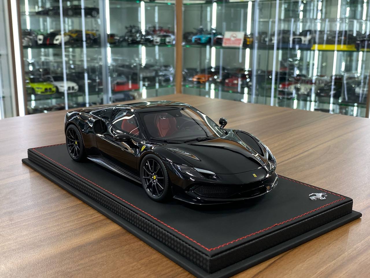 🚨Ferrari 296 GTB 1:18 Resin Model – Black | BBR Collection (Limited 24 pcs – Dubai Collectors)