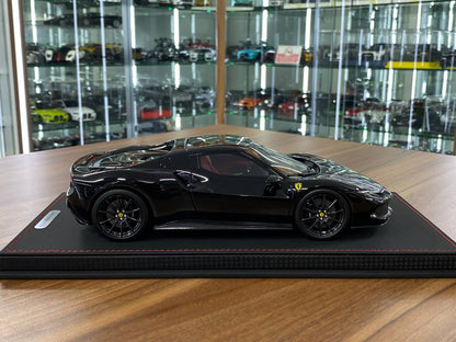 🚨Ferrari 296 GTB 1:18 Resin Model – Black | BBR Collection (Limited 24 pcs – Dubai Collectors)