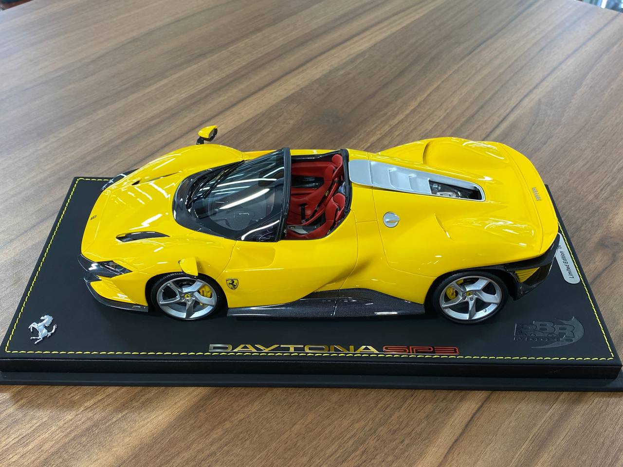 1:18 Resin Model BBR Collection Model Ferrari SP3 Daytona – Giallo Modena (Limited 48 pcs – Dubai Collectors)