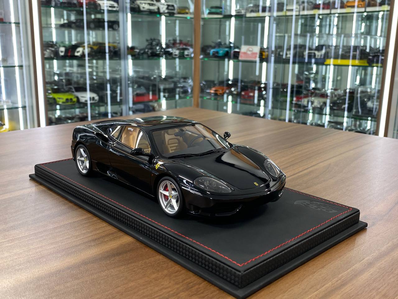 1:18 Resin Model BBR Collection Model Ferrari 360 Modena 1999 – Gloss Black (Limited 24 pcs – Dubai Collectors)