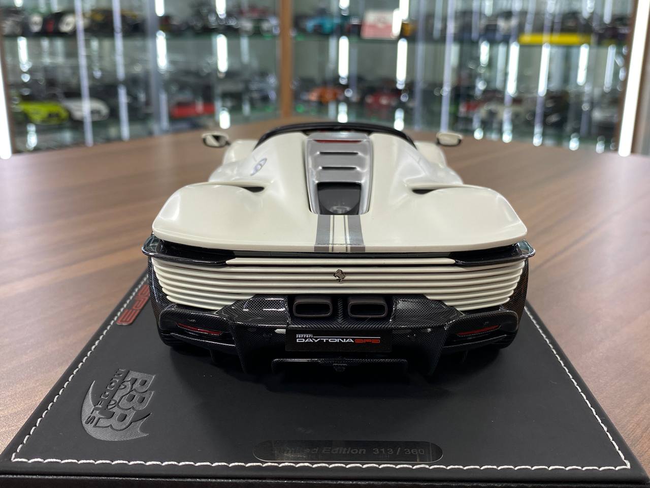 1:18 Resin Model BBR Collection Model Ferrari SP3 Daytona – Bianco Italia Matt (Limited 360 pcs – Dubai Collectors)