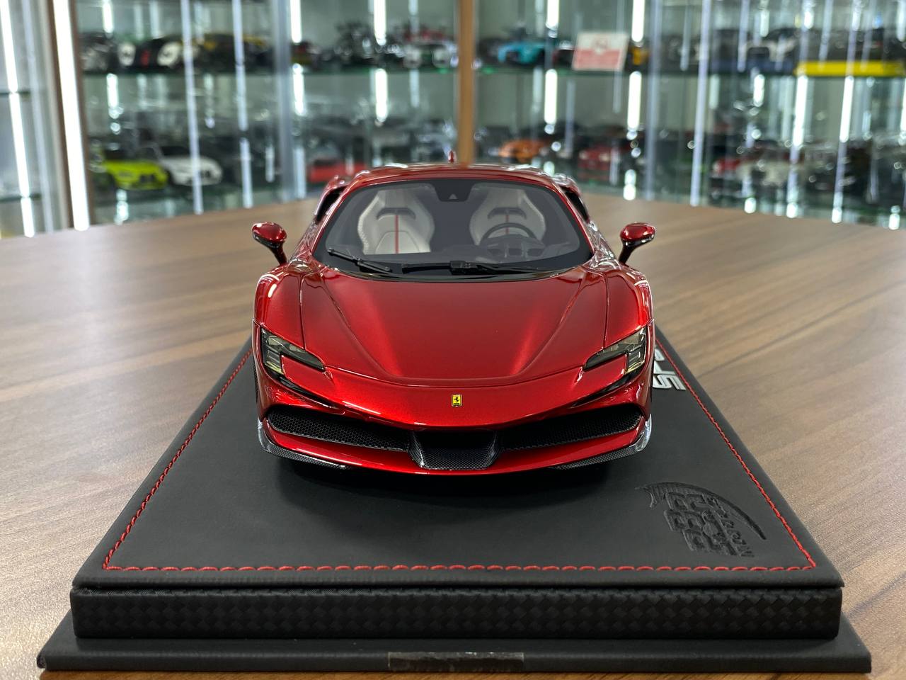 1:18 Resin Model BBR Collection Model Ferrari SF90 Stradale 2019 – Enzo Red (Limited 24 pcs – Dubai Collectors)
