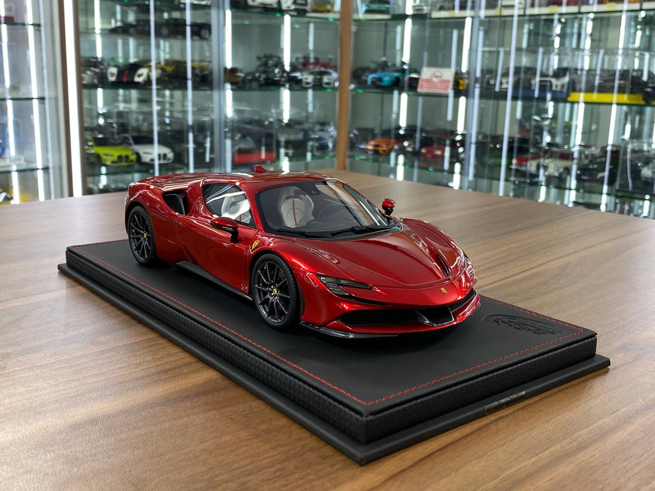 1:18 Resin Model BBR Collection Model Ferrari SF90 Stradale 2019 – Enzo Red (Limited 24 pcs – Dubai Collectors)