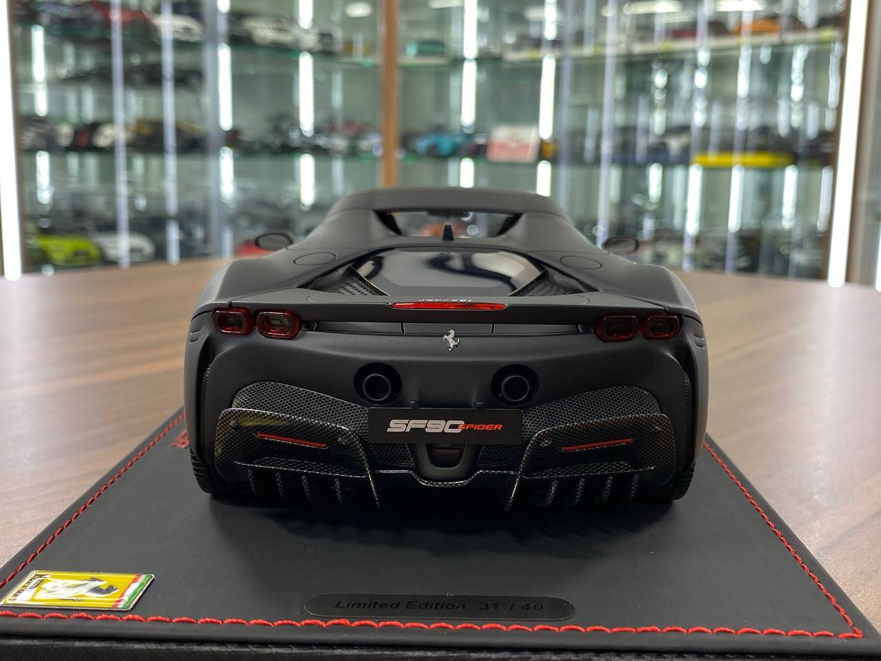 1:18 Resin Model BBR Collection Model Ferrari SF90 Spider Closed Roof – Matt Black / Matt Black Rim (Limited 40 pcs – Dubai Collectors)