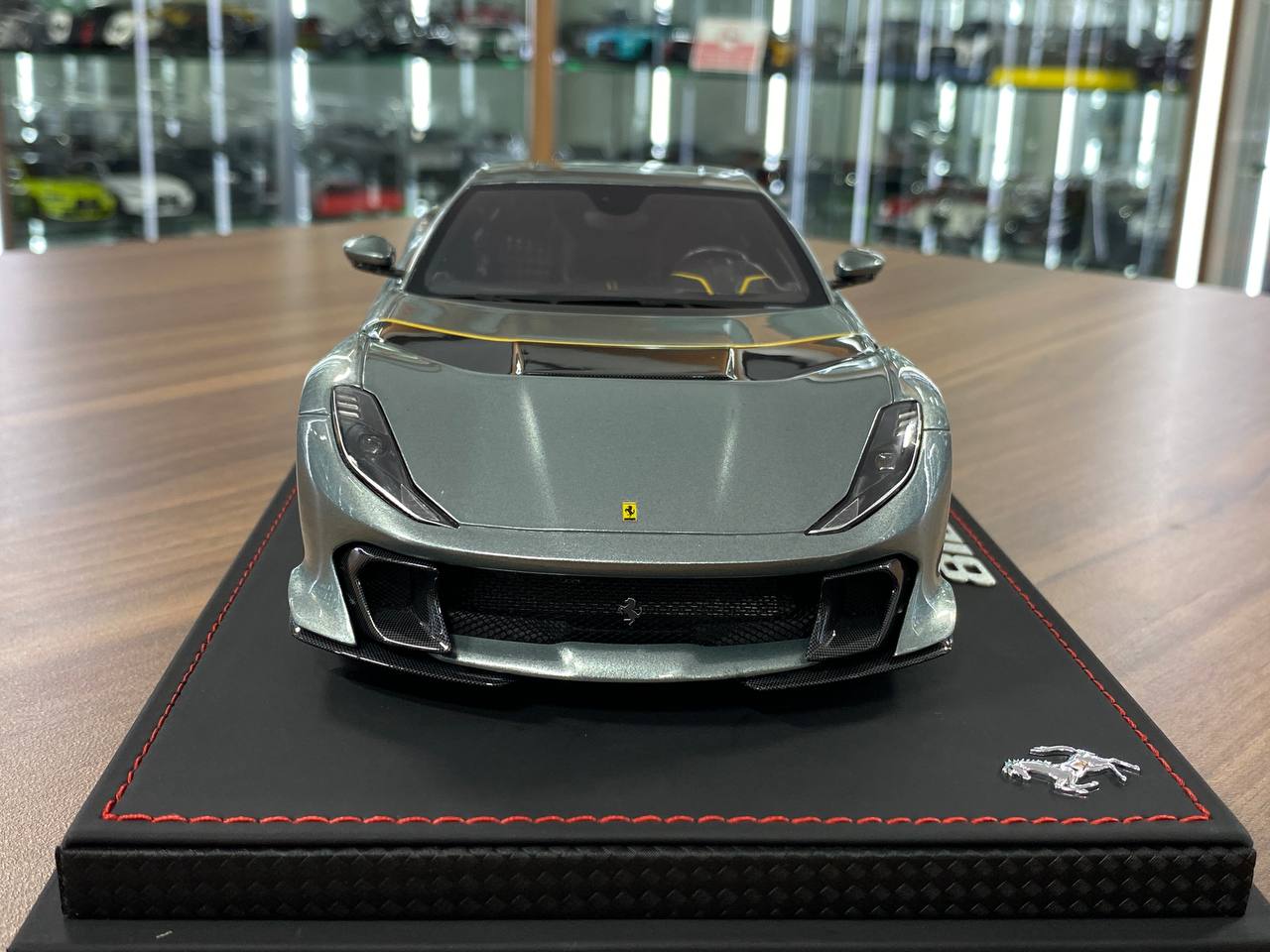 1:18 Resin Model BBR Collection Model Ferrari 812 Competizione 2021 – Grigio Coburn Yellow Stripe (Limited 140 pcs – Dubai Collectors)
