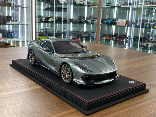 1:18 Resin Model BBR Collection Model Ferrari 812 Competizione 2021 – Grigio Coburn Yellow Stripe (Limited 140 pcs – Dubai Collectors)