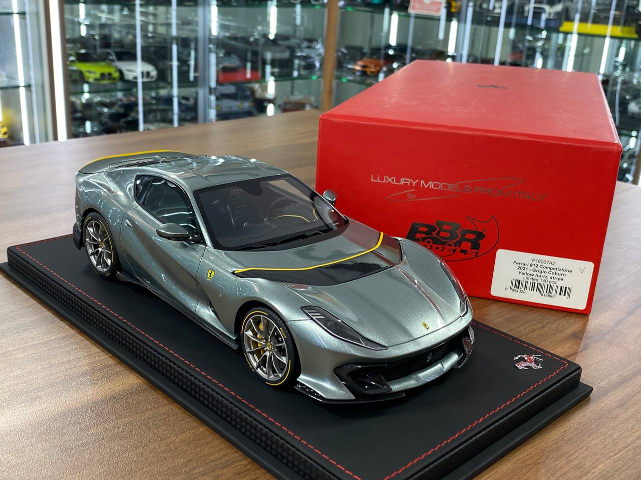 1:18 Resin Model BBR Collection Model Ferrari 812 Competizione 2021 – Grigio Coburn Yellow Stripe (Limited 140 pcs – Dubai Collectors)