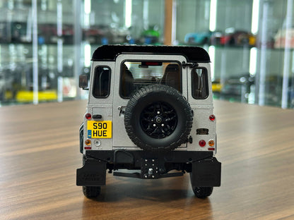 Almost Real Land Rover Defender 90 (2015) – Silver – 1:18 Metal Diecast Model (Full Opening, Limited Edition)