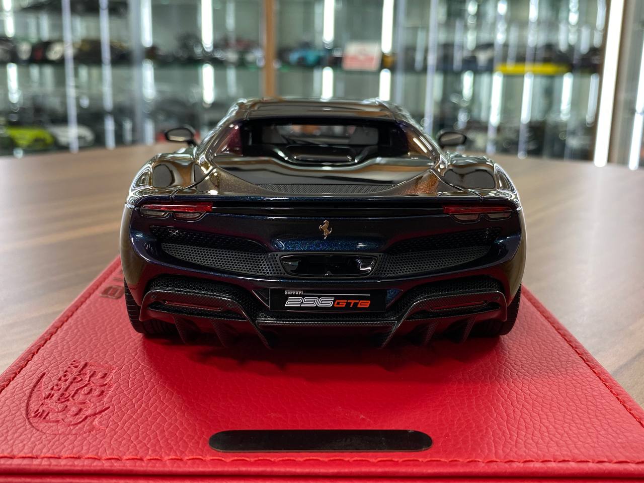 1:18 Resin Model BBR Collection Model Ferrari 296 GTB – Chameleon (Limited 30 pcs – Dubai Collectors)