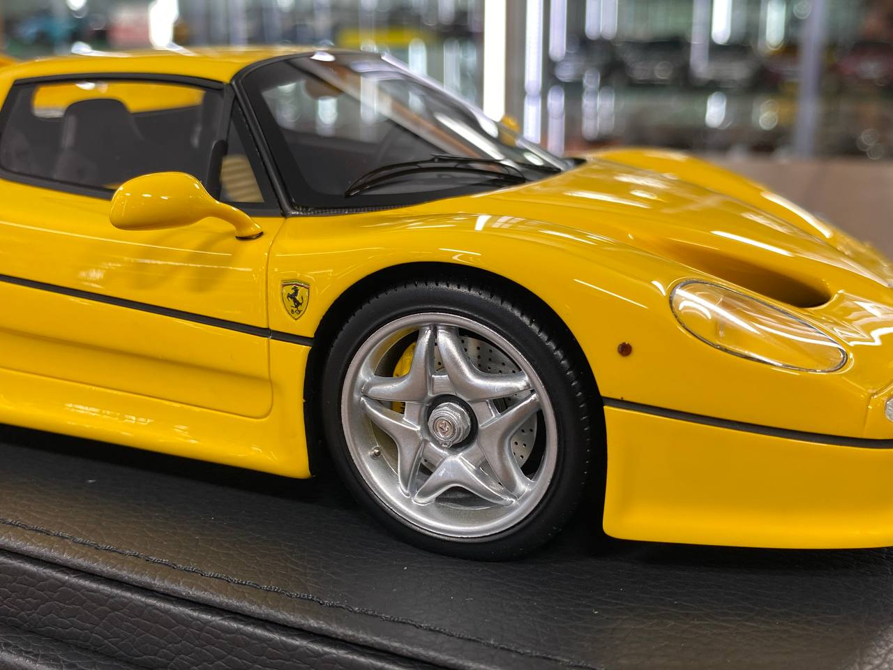 1:18 Resin Model BBR Collection Model Ferrari F50 Coupe – Giallo Modena (Limited 150 pcs – Dubai Collectors)