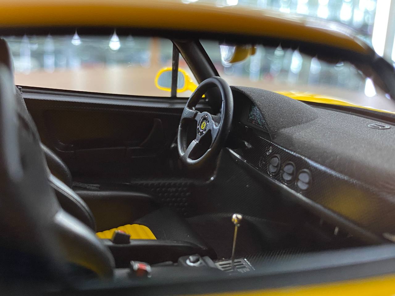 1:18 Resin Model BBR Collection Model Ferrari F50 Coupe – Giallo Modena (Limited 150 pcs – Dubai Collectors)