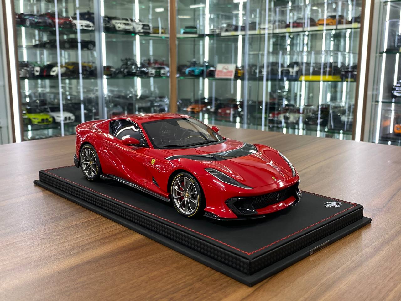 1:18 Resin Model BBR Collection Model Ferrari 812 Competizione 2021 – Rosso Corsa 322 Argento Nurburgring Stripe (Limited 182 pcs – Dubai Collectors)