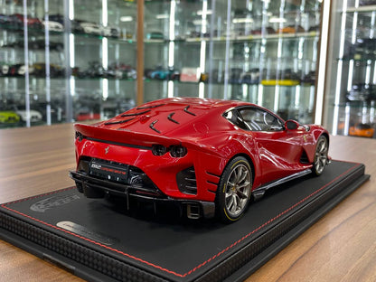 1:18 Resin Model BBR Collection Model Ferrari 812 Competizione 2021 – Rosso Corsa 322 Argento Nurburgring Stripe (Limited 182 pcs – Dubai Collectors)