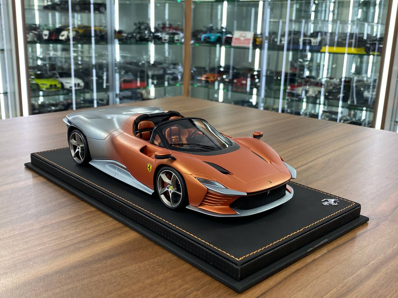 1:18 Resin Model BBR Collection Model Ferrari SP3 Daytona – Seat Orange Titanium Grey (Limited 99 pcs – Dubai Collectors)