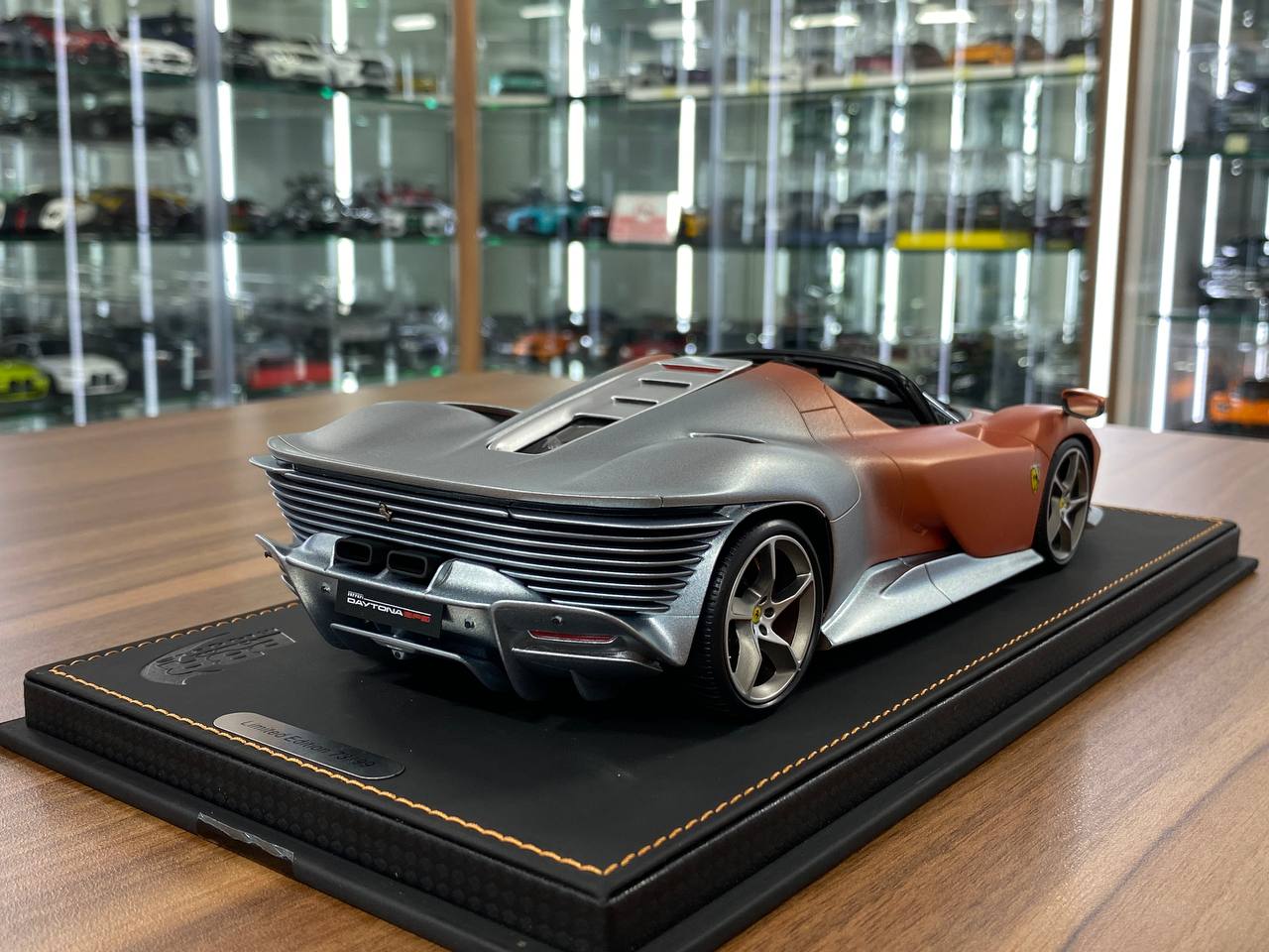 1:18 Resin Model BBR Collection Model Ferrari SP3 Daytona – Seat Orange Titanium Grey (Limited 99 pcs – Dubai Collectors)