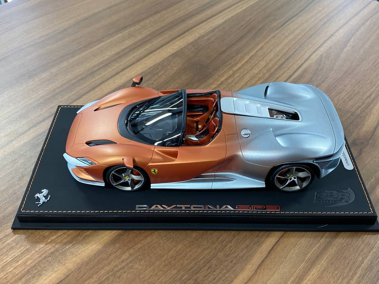 1:18 Resin Model BBR Collection Model Ferrari SP3 Daytona – Seat Orange Titanium Grey (Limited 99 pcs – Dubai Collectors)