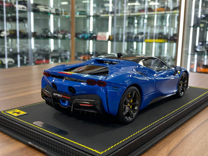1:18 Resin Model BBR Models Ferrari SF90 Spider Closed Roof – Blue Elettrico / Gloss Black (Limited 60 pcs – Dubai Collectors)